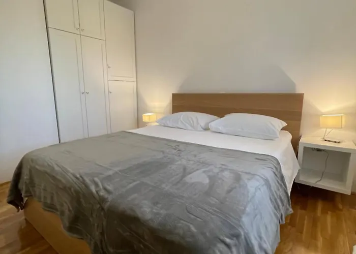 Apartman Mali Ivo Nin